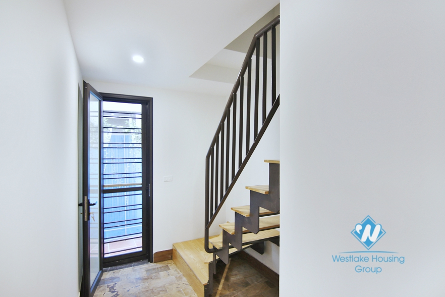 An nice tranquil bungalow with fully exquisite interior for rent in Tay Ho